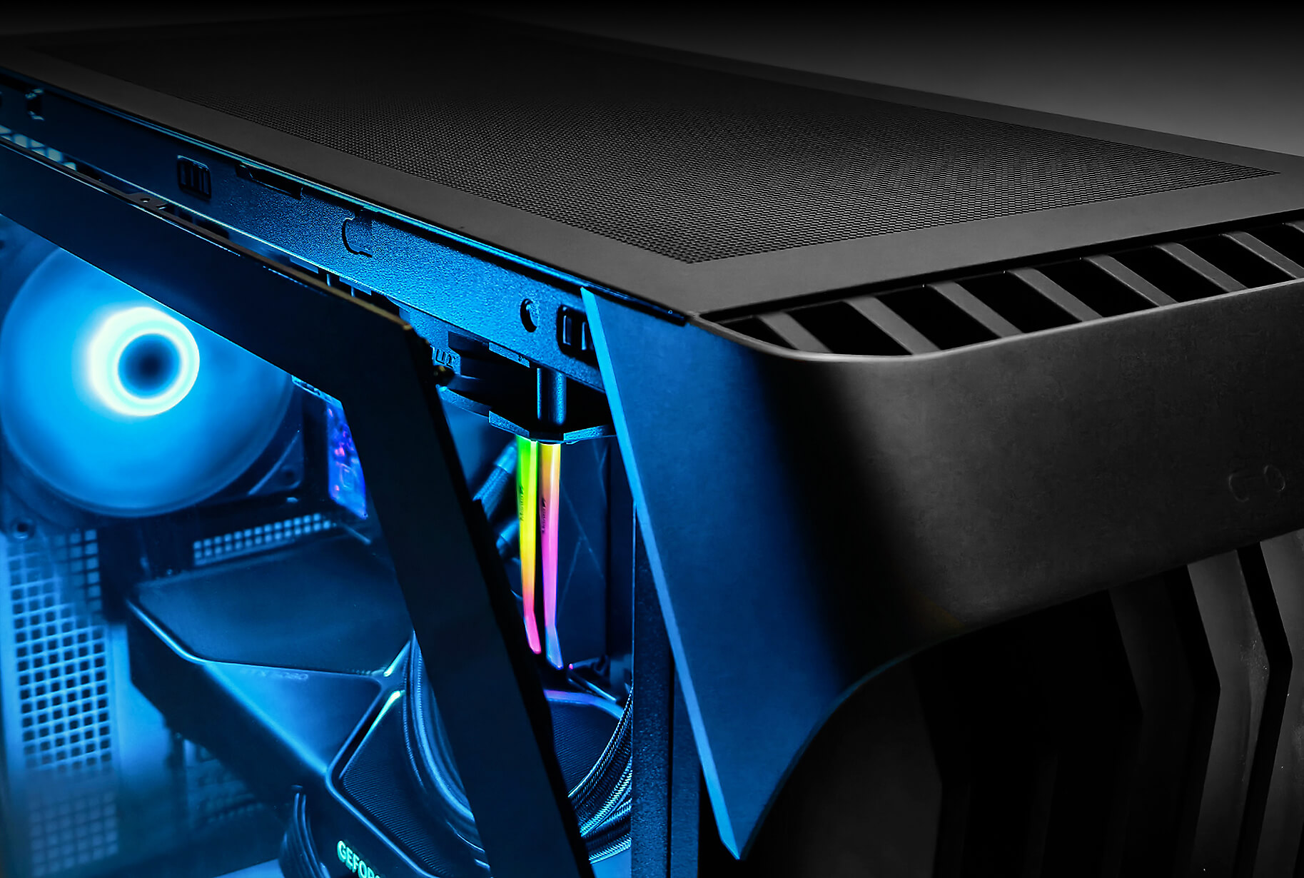 InWin 洗練されたディテール設計