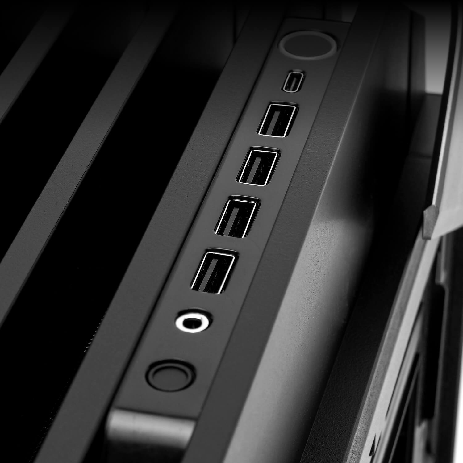 InWin 細部にこそ卓越性が宿る